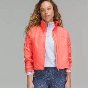 Lululemon-Lightweight Cropped Track Jacket-Raspberry Cream-size 8-NWOT